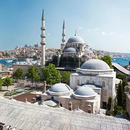 Sirkeci Отель 4*