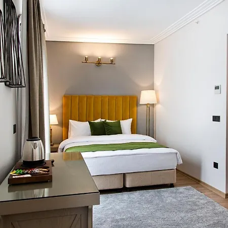 Sirkeci Отель 4*