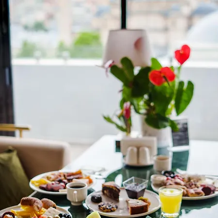 Sirkeci فندق 4*