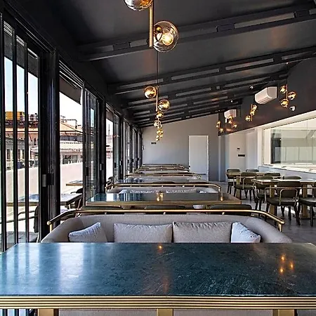 Sirkeci Szálloda 4*