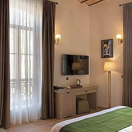 Sirkeci Szálloda 4*
